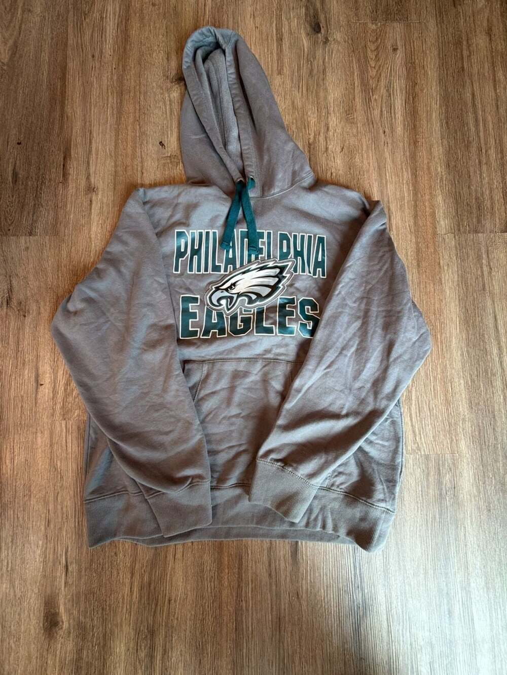 NFL Team Apparel Philadelphia Eagles Hoodie Size XL Grey